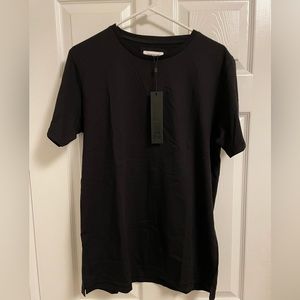 Zanerobe black long line tee shirt size M